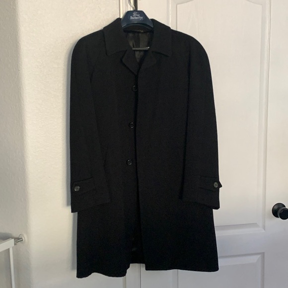 Men’s black Burberry 3/4 length coat